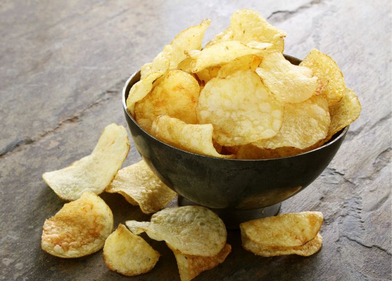 Lækre og knasende sprøde chips i airfryer