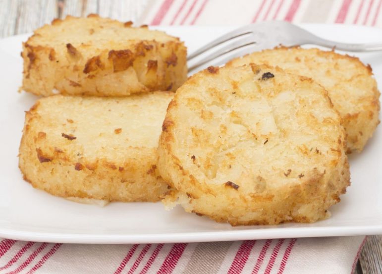 Frosne rösti varmet nemt op i airfryer